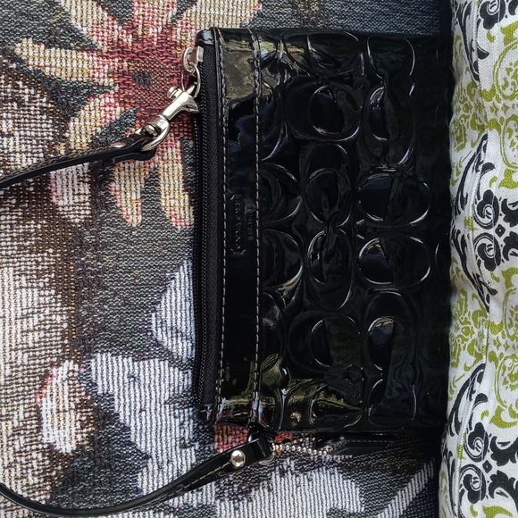 COACH BLACK LEATHER BAG/TOTE WITH WRISTLET - Picture 14 of 16